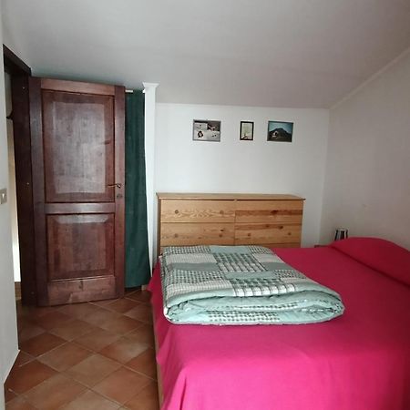 Casa Con Vista Lago, Civitella Alfedena Luaran gambar