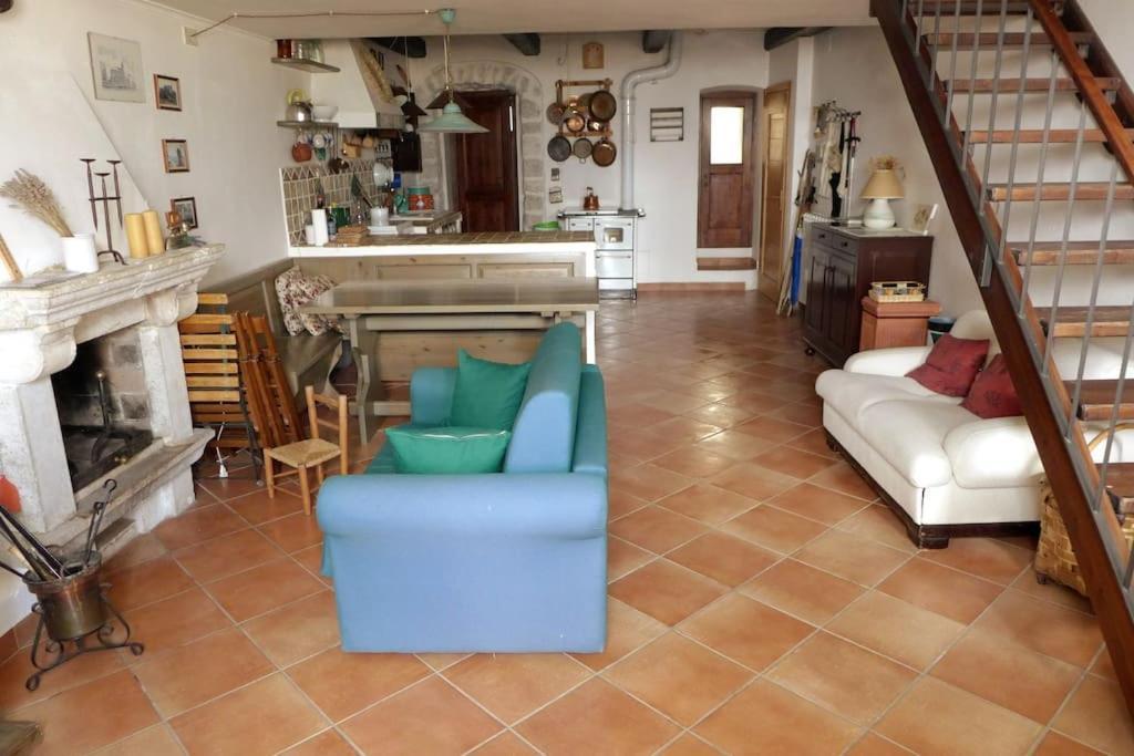 Casa Con Vista Lago, Civitella Alfedena Luaran gambar