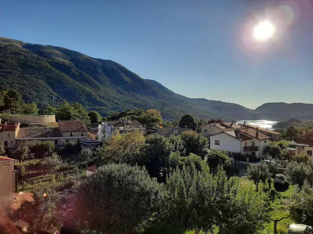 Casa Con Vista Lago, Civitella Alfedena Luaran gambar